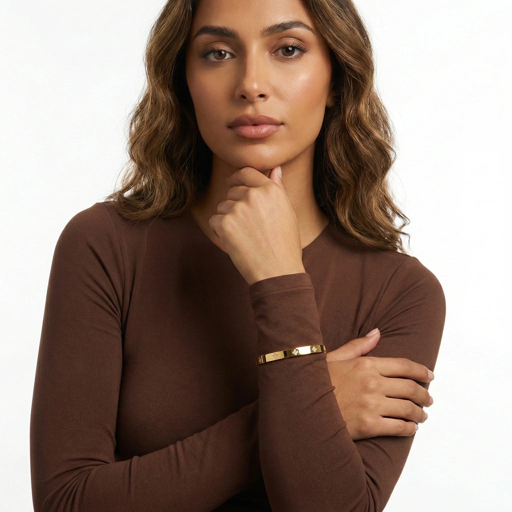 Gold Clover Bangle - Image 10