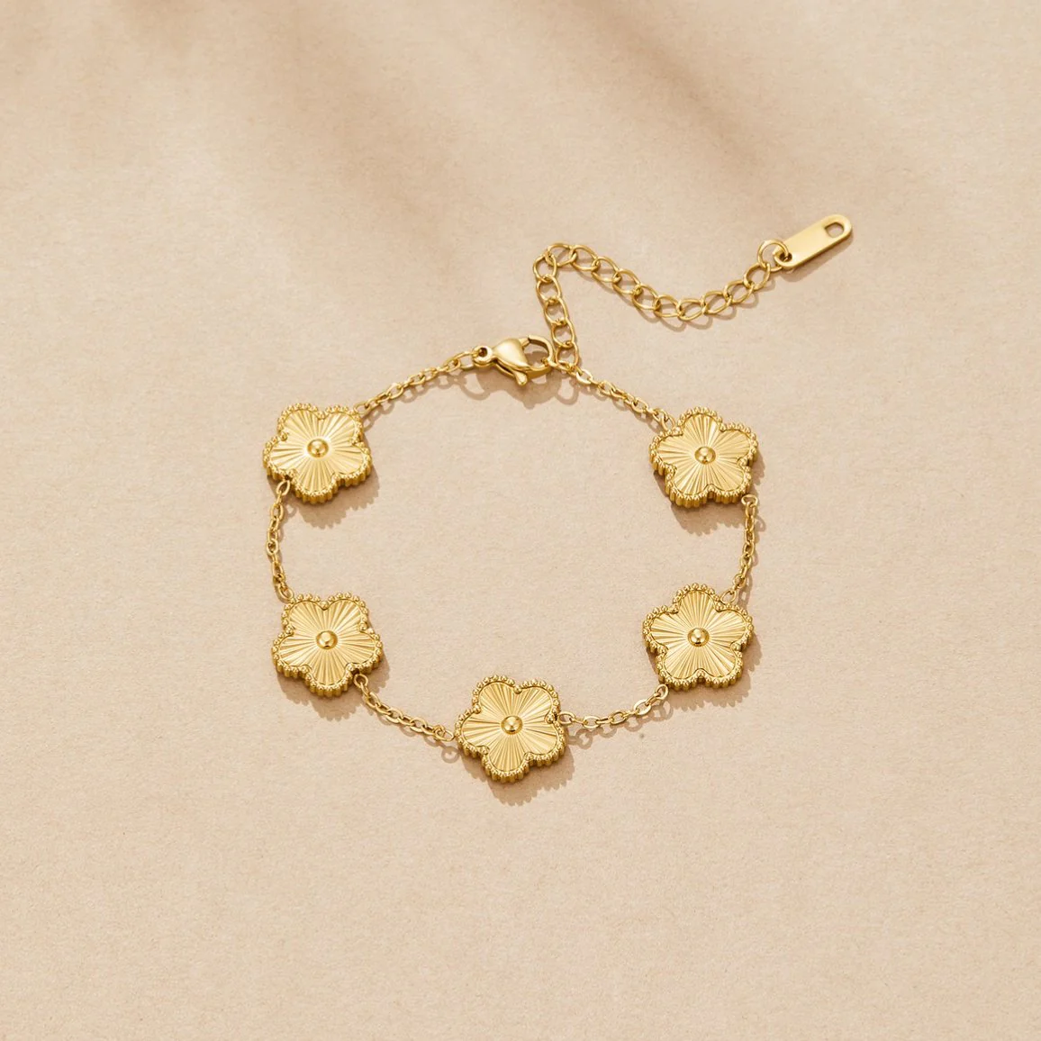 Golden Clover Bracelet - Image 4